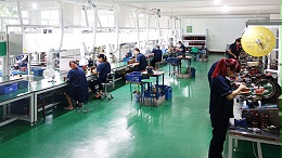 环变生产车间一角